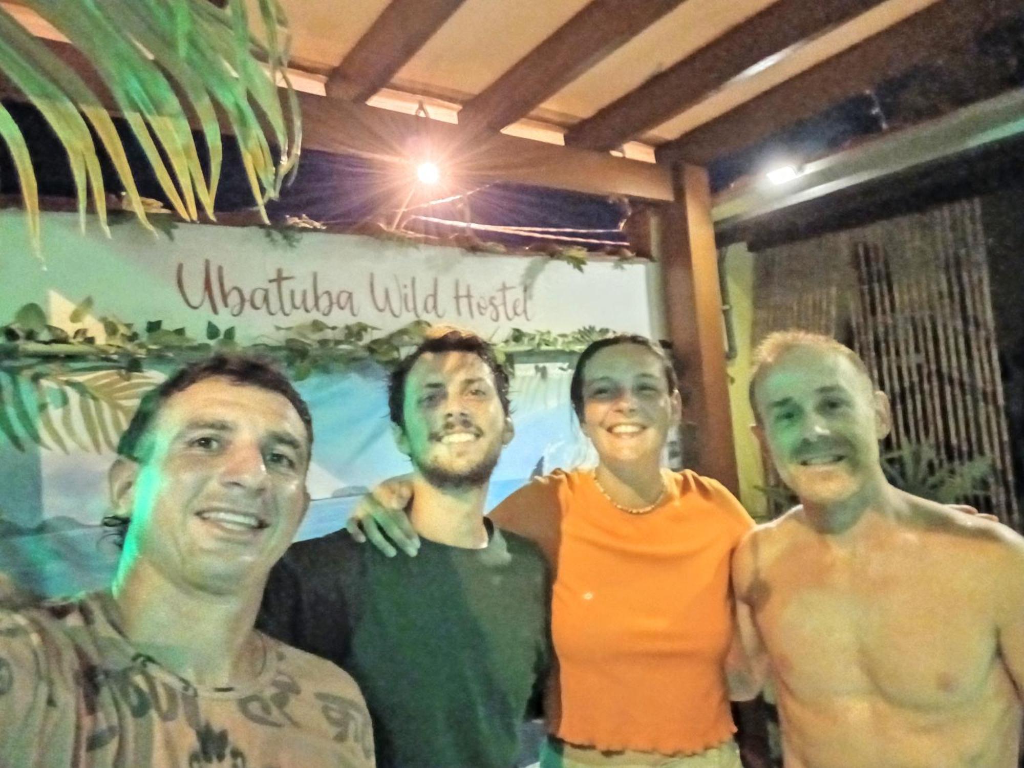 Ubatuba Wild Surf Hostel Eksteriør bilde
