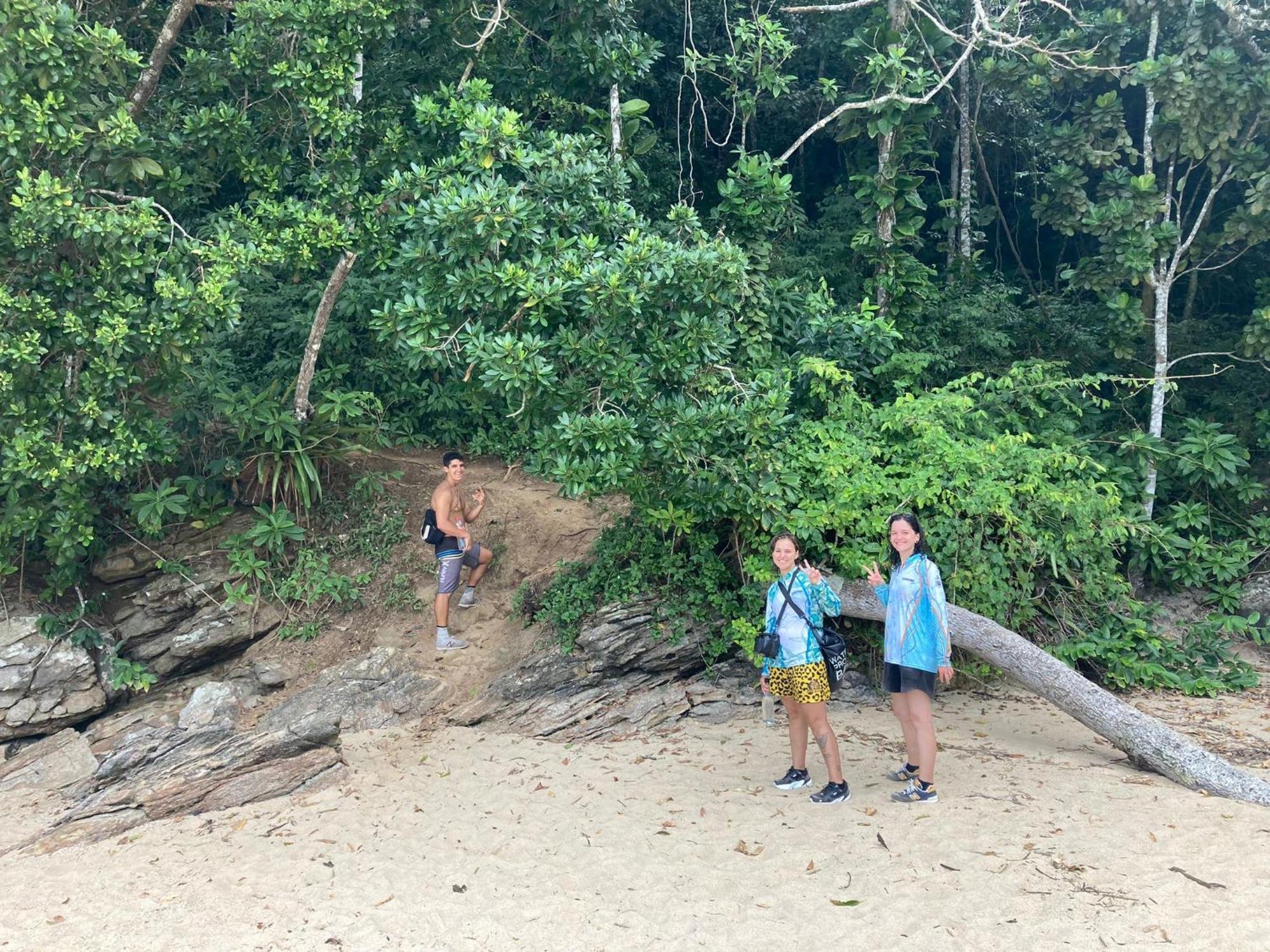 Ubatuba Wild Surf Hostel Eksteriør bilde